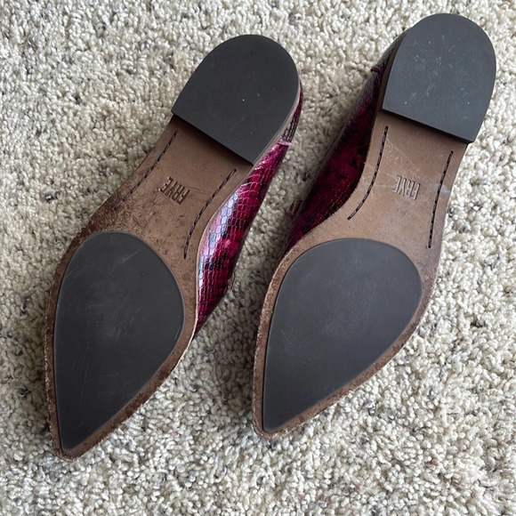 FRYE Women's Kenzie Venetian Pointed Toe Ballet Purple Snakeskin Flats Size 7M - Picture 6 of 7